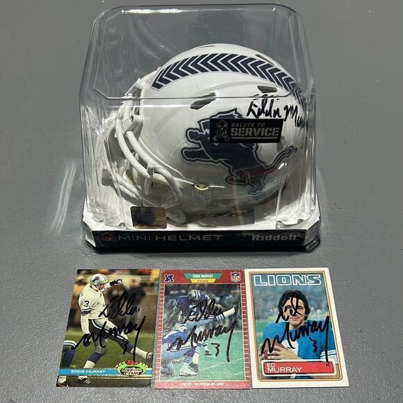 Detroit Lions “Salute to Service” Mini Helmet + 3 Autographed Cards - Picture 1 of 7